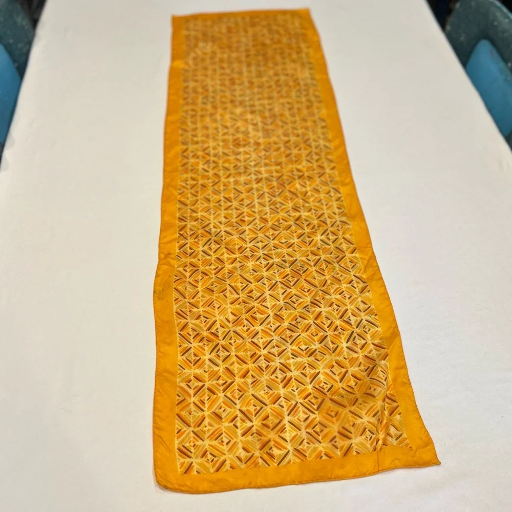 70s Golden Checkered Scarf